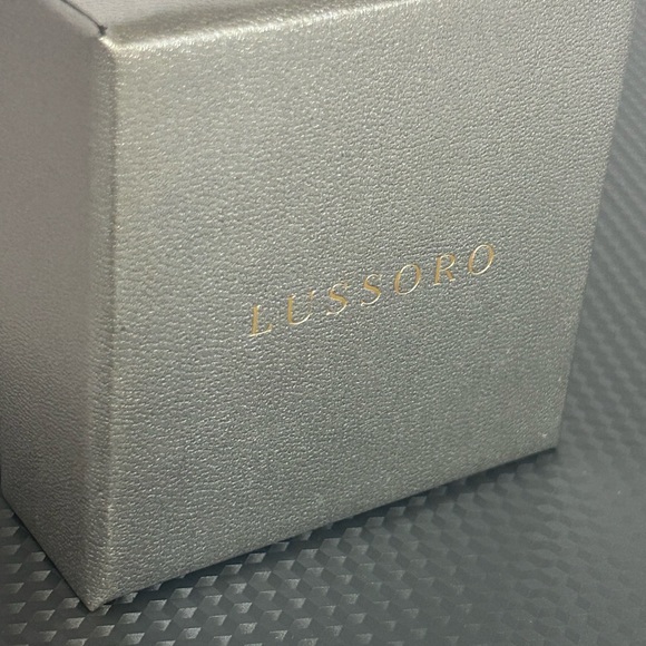 LUSSORO NIB loops and studded earrings 18kt gold plated set - Picture 5 of 5